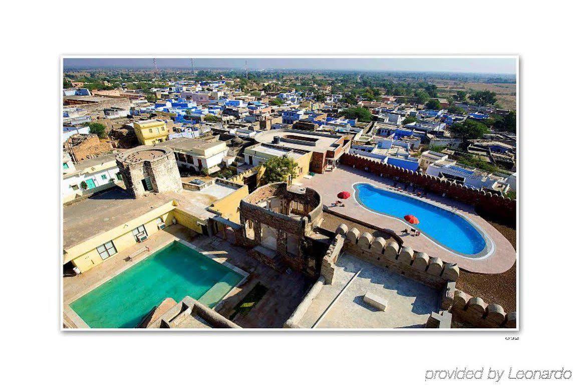 ฟอร์ต ขีจรรลา Hotel Khejarla ภายนอก รูปภาพ