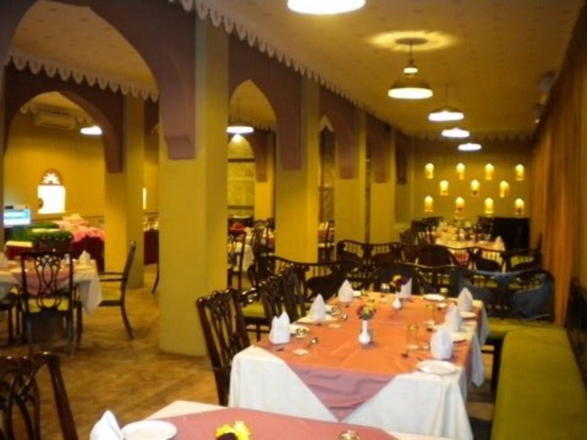 ฟอร์ต ขีจรรลา Hotel Khejarla ภายนอก รูปภาพ