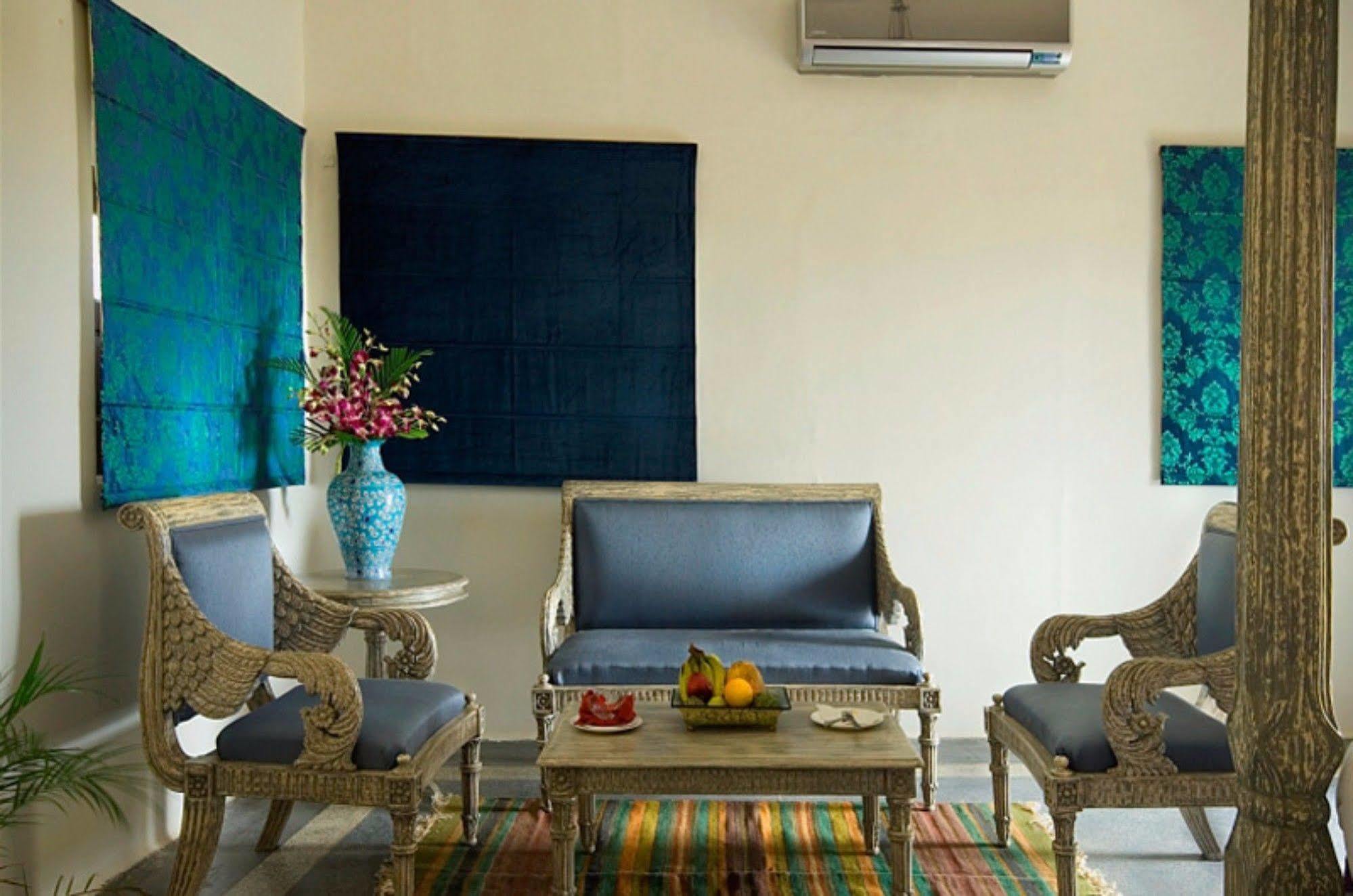 ฟอร์ต ขีจรรลา Hotel Khejarla ภายนอก รูปภาพ